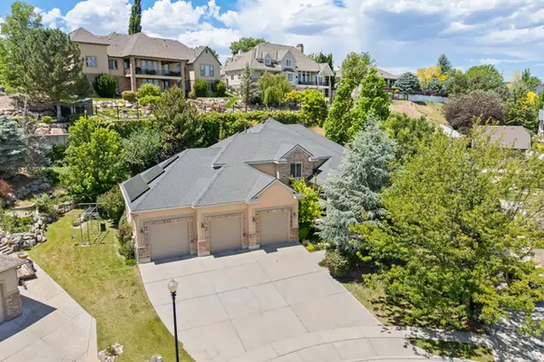 11486 S Markridge Cir W, South Jordan, UT 84095