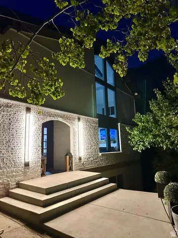 3442 Navajo Ln, Provo, UT 84604 - #1