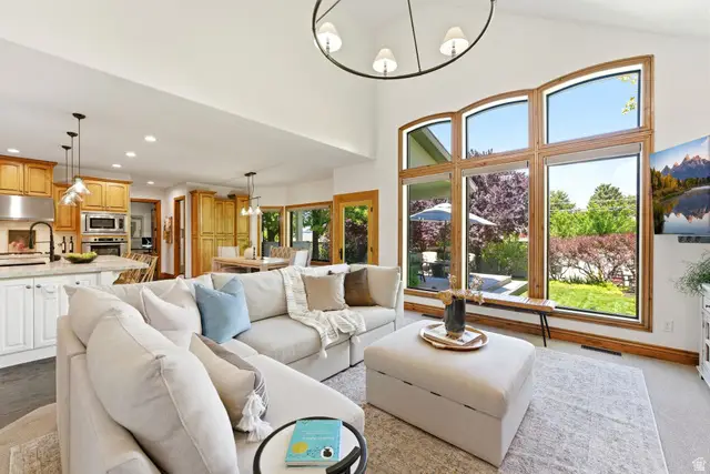 1381 E 5985 S, Salt Lake City, UT 84121 - #3