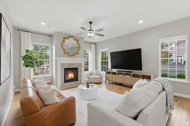 10332 S Salmon Dr W, South Jordan, UT 84009 - #3