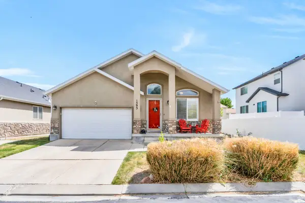 1593 W Turtle Dove Ln S, West Jordan, UT 84088
