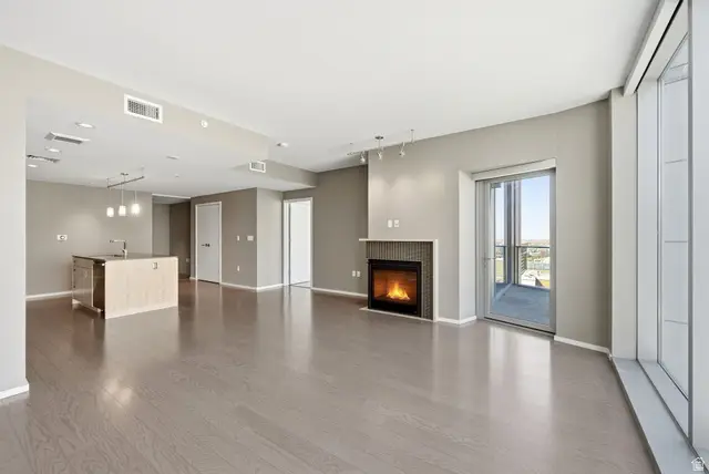 35 E 100 St S #1302, Salt Lake City, UT 84111 - #3