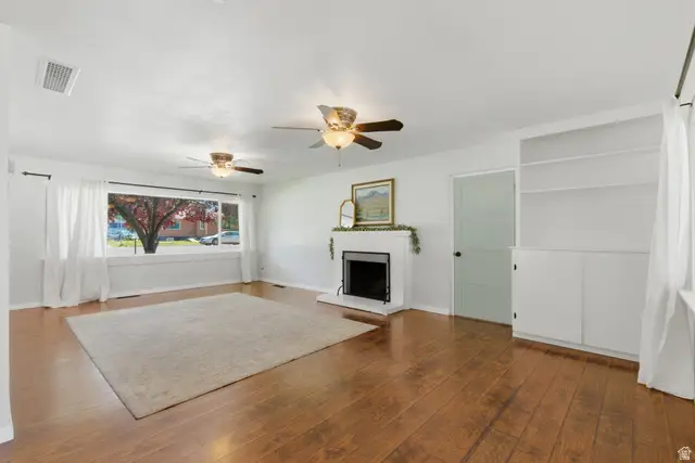 877 N 700 W, Provo, UT 84604 - #1