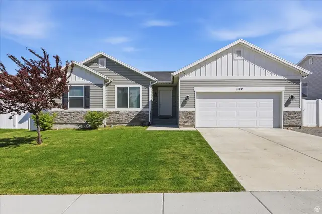 1127 W Honeycomb Dr, Grantsville, UT 84029 - #1