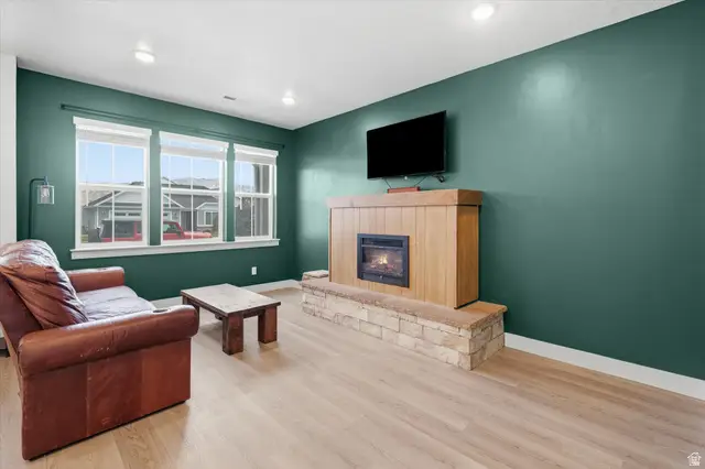 949 N 900 W, Tremonton, UT 84337 - #1