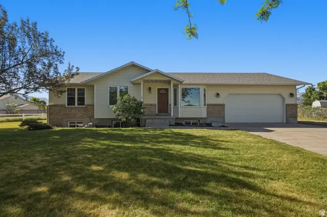 1055 W 325 N, Hyrum, UT 84319 - #1