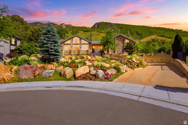 7379 S Silver King Cir, Cottonwood Heights, UT 84121 - #1