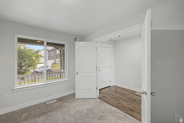 1531 W Stone Gate Dr, Saratoga Springs, UT 84045 - #3