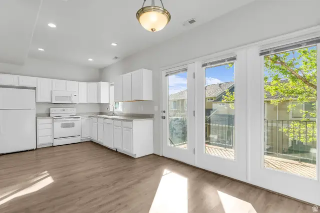 5064 W Wind Rock Ln S, Herriman, UT 84096 - #3