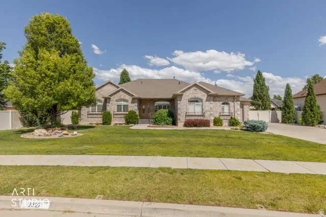 2327 Bluff Ridge Dr, Syracuse, UT 84075 - #1