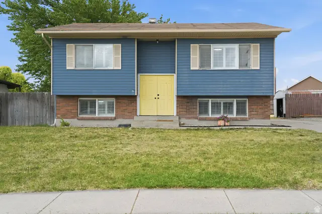 3893 S Lorna Dr, West Valley City, UT 84120 - #2