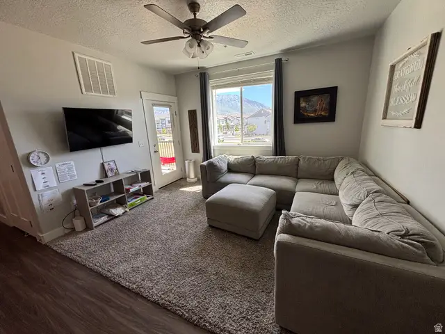 690 N 380 W, Vineyard, UT 84059 - #2