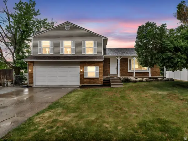 11976 S Woodridge Rd E, Sandy, UT 84094