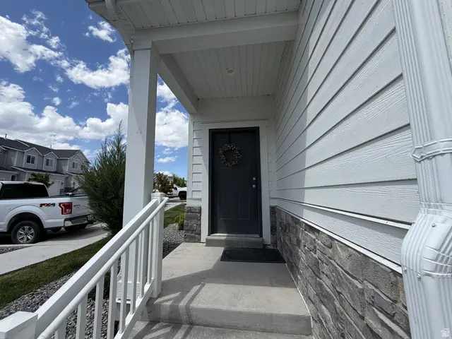 4114 W Harmony Dr, Lehi, UT 84043 - #3