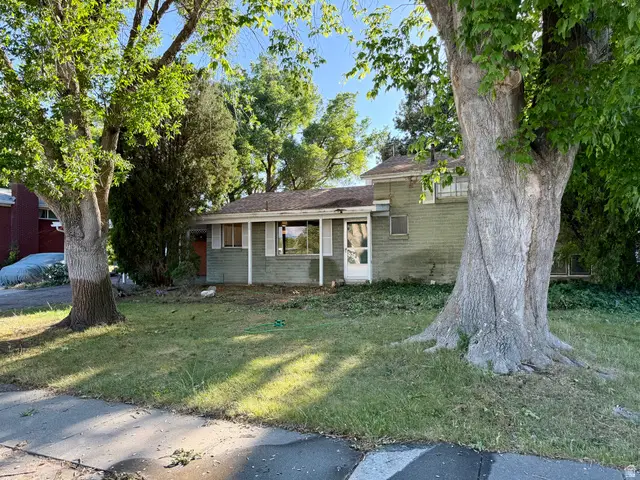4220 S Mackay St, Taylorsville, UT 84123 - #3