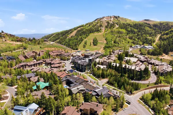 7447 Royal St #207, Park City, UT 84060