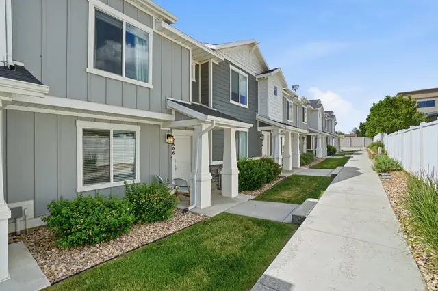 2806 N Fighting Falcon St, Layton, UT 84040 - #1