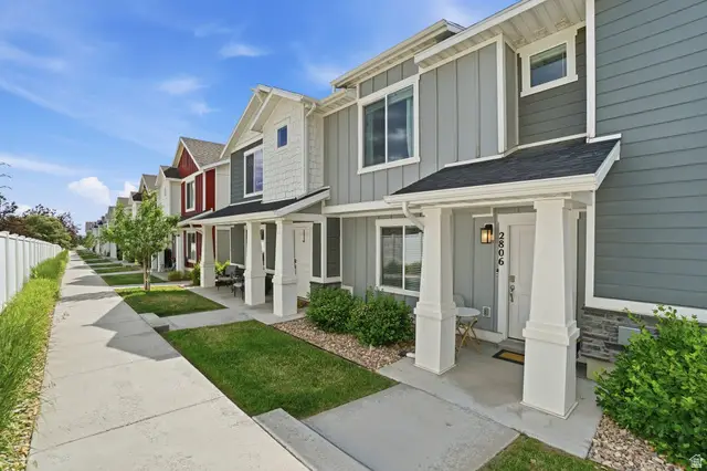 2806 N Fighting Falcon St, Layton, UT 84040 - #2