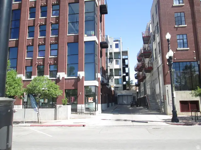 360 W 300 S #225, Salt Lake City, UT 84101 - #2