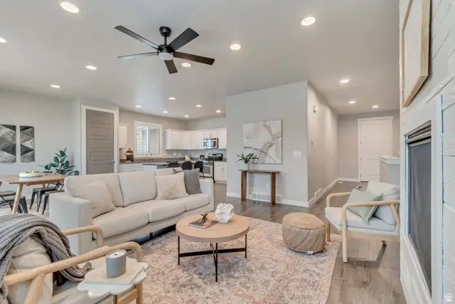 9553 S Alane Hollow Rd W, West Jordan, UT 84081 - #2