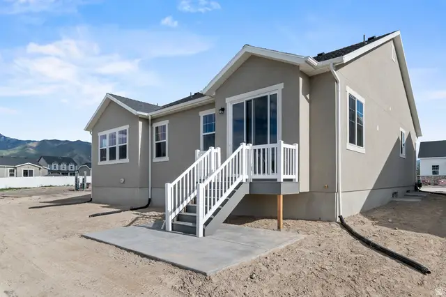 590 W Junegrass Ln, Stansbury Park, UT 84074 - #3