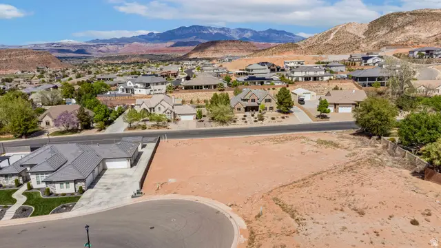1067 E Bronco Dr #21, Washington, UT 84780 - #1