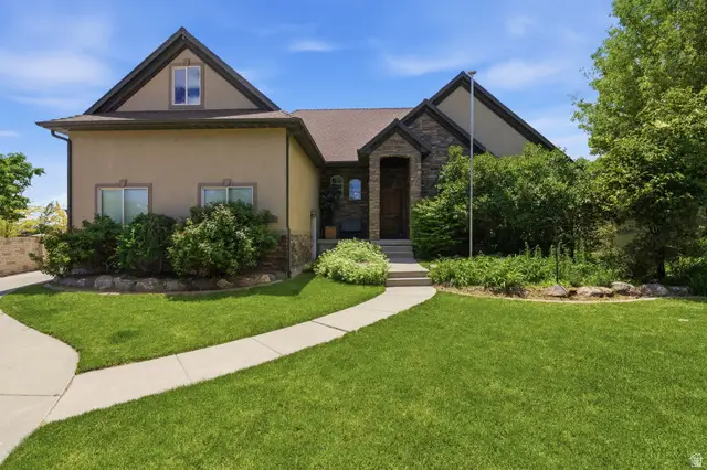 6017 W Heritage Hill Dr S, Herriman, UT 84096 - #1