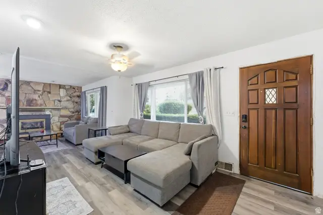 4486 W 5615 S, Kearns, UT 84118 - #3