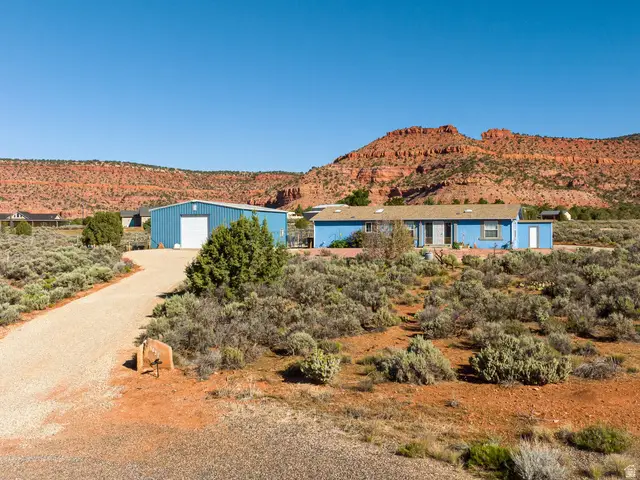 1055 S Red Hills Ave, Kanab, UT 84741 - #1