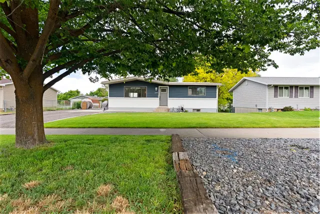 285 W 300 N, Smithfield, UT 84335 - #2