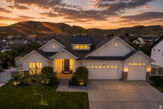 6829 W Smoky Oaks Ln, Herriman, UT 84096 - #1