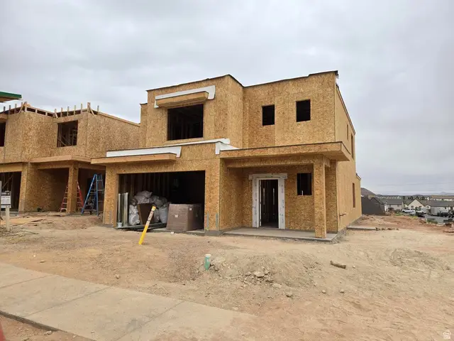 1874 S Queens Garden Ln, Washington, UT 84780 - #2