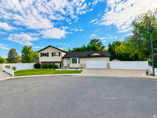 1037 W 550 N, Pleasant Grove, UT 84062 - #1