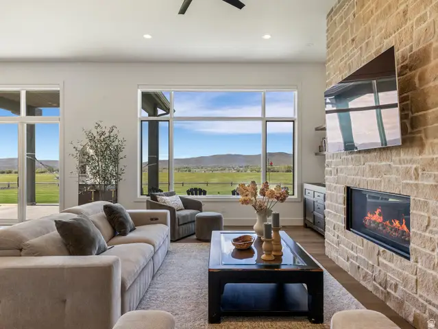321 Thorn Creek Dr, Kamas, UT 84036 - #3