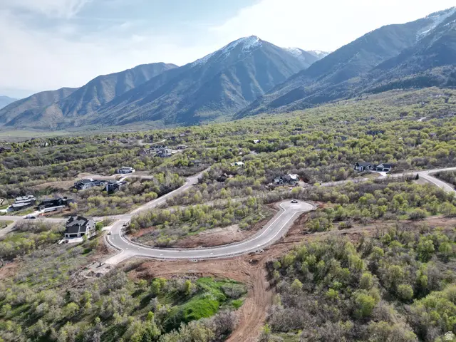 1016 S Summit Dr #145, Woodland Hills, UT 84653 - #2
