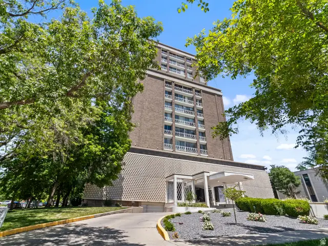 777 E South Temple S #13G, Salt Lake City, UT 84102 - #2