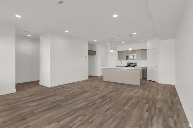 1701 W 2700 S #225, Syracuse, UT 84075 - #3