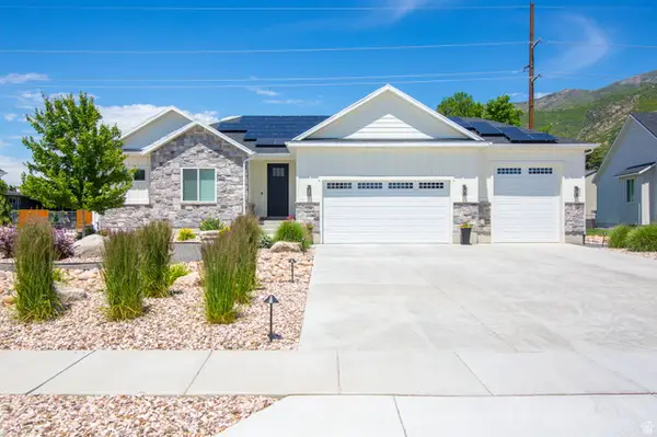2288 E Parkside Cir S, South Ogden, UT 84403