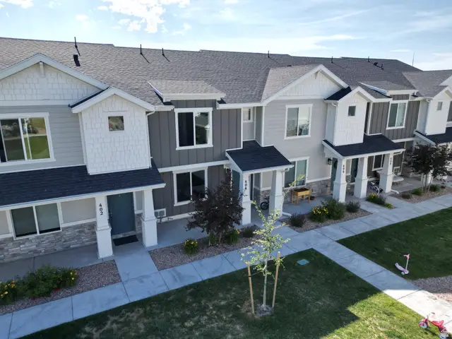 404 N Regatta Ln, Saratoga Springs, UT 84045 - #2