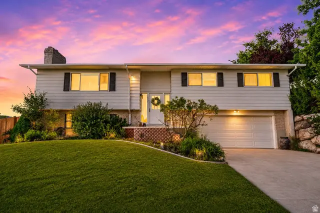 1582 N Emerald Dr, Layton, UT 84040 - #2