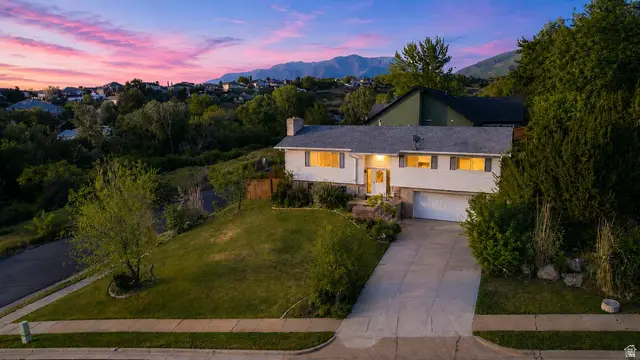 1582 N Emerald Dr, Layton, UT 84040 - #3