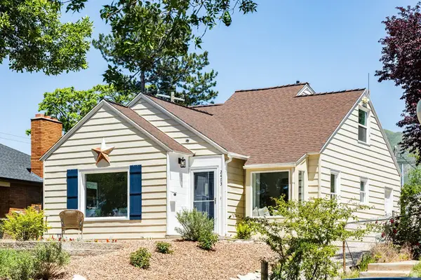 2473 S Glenmare St, Salt Lake City, UT 84106