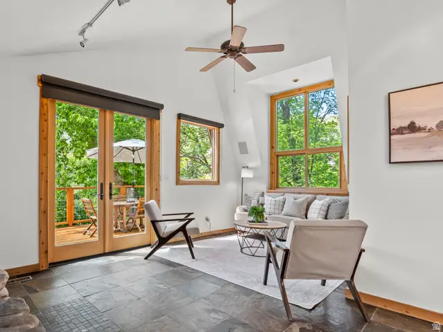 19 S Cederlof Ln, Emigration Canyon, UT 84108 - #3