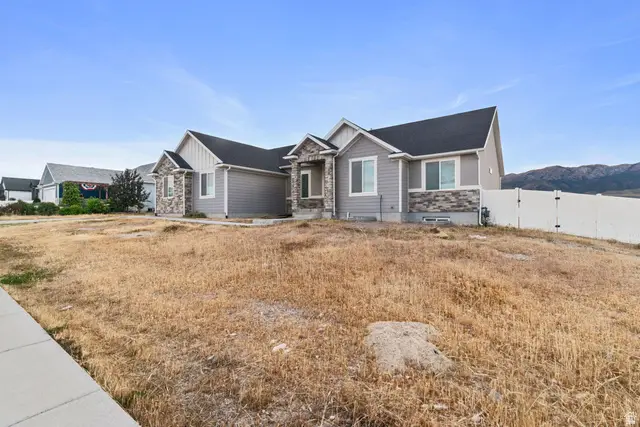 8 S Cherry Wood Ln, Grantsville, UT 84029 - #2