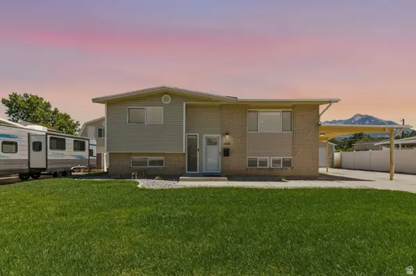 1085 E Sego Lily Dr S, Sandy, UT 84094