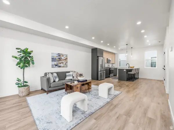 493 W 620 N #122, Centerville, UT 84014