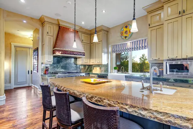 1479 E Trail Crest Ct, Draper, UT 84020 - #2