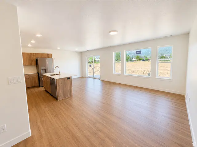 1046 N Summit View Dr W #20, Harrisville, UT 84404 - #3