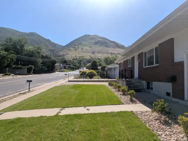 360 E 400 N, Centerville, UT 84014 - #3