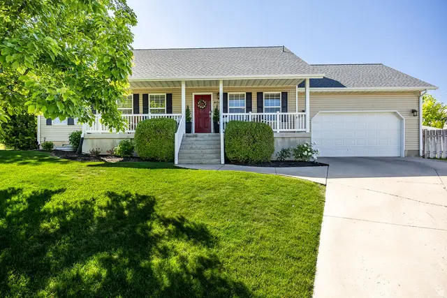 406 Meadow Ln, Providence, UT 84332 - #1